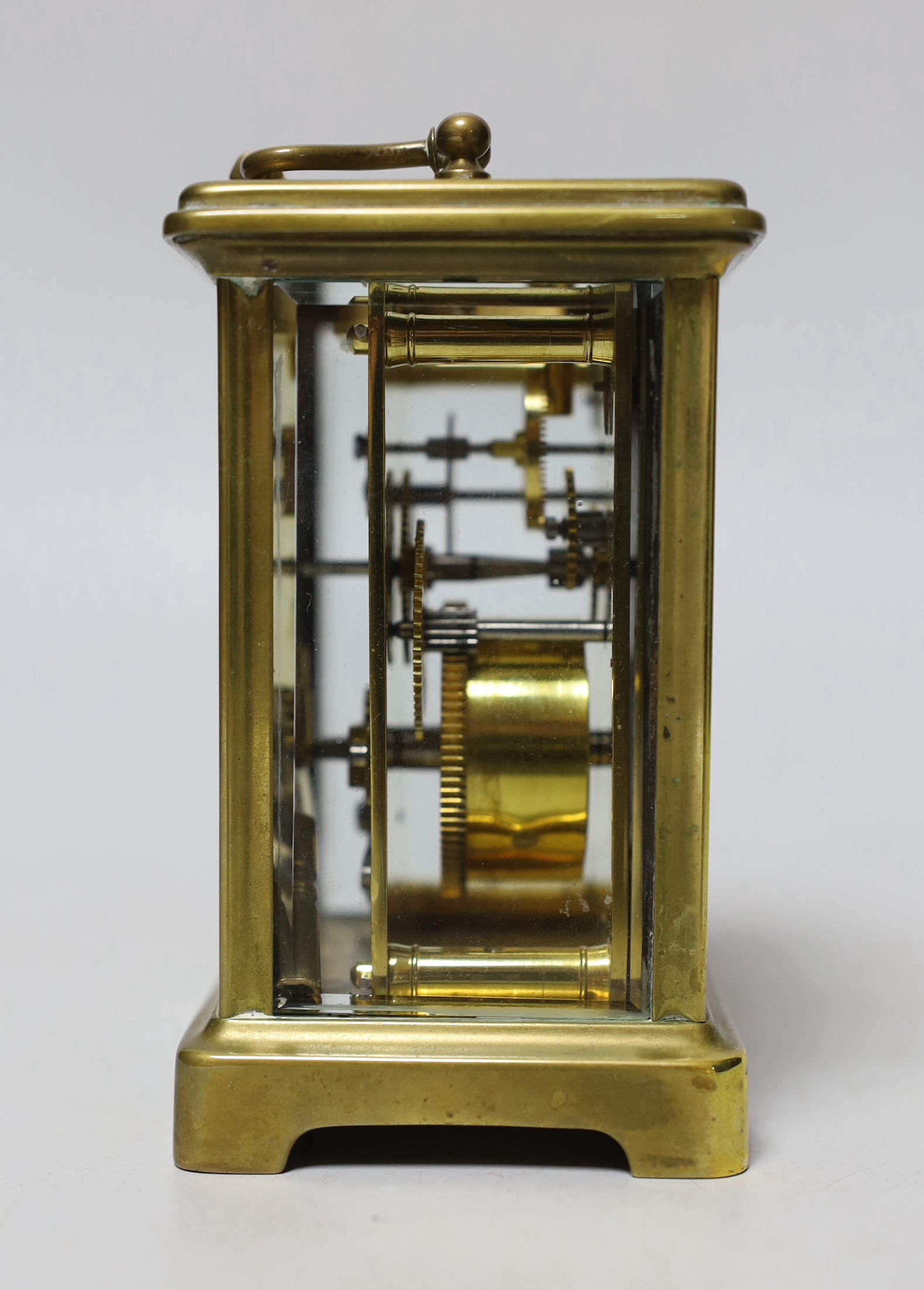 A brass carriage clock, 11cm high